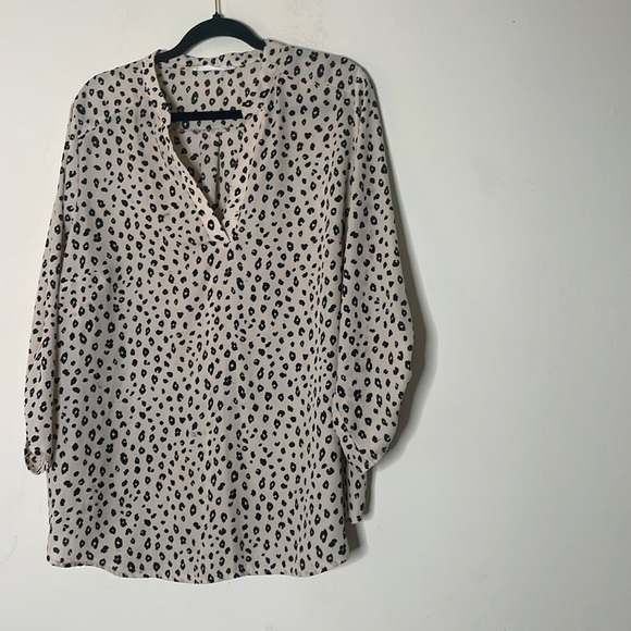 Lush Tops - Lush 2x animal print blouse​